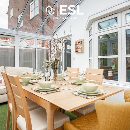4 Bedroom Townhouse 10Mins Walk From Shrewsbury Town Centre With Parking エクステリア 写真