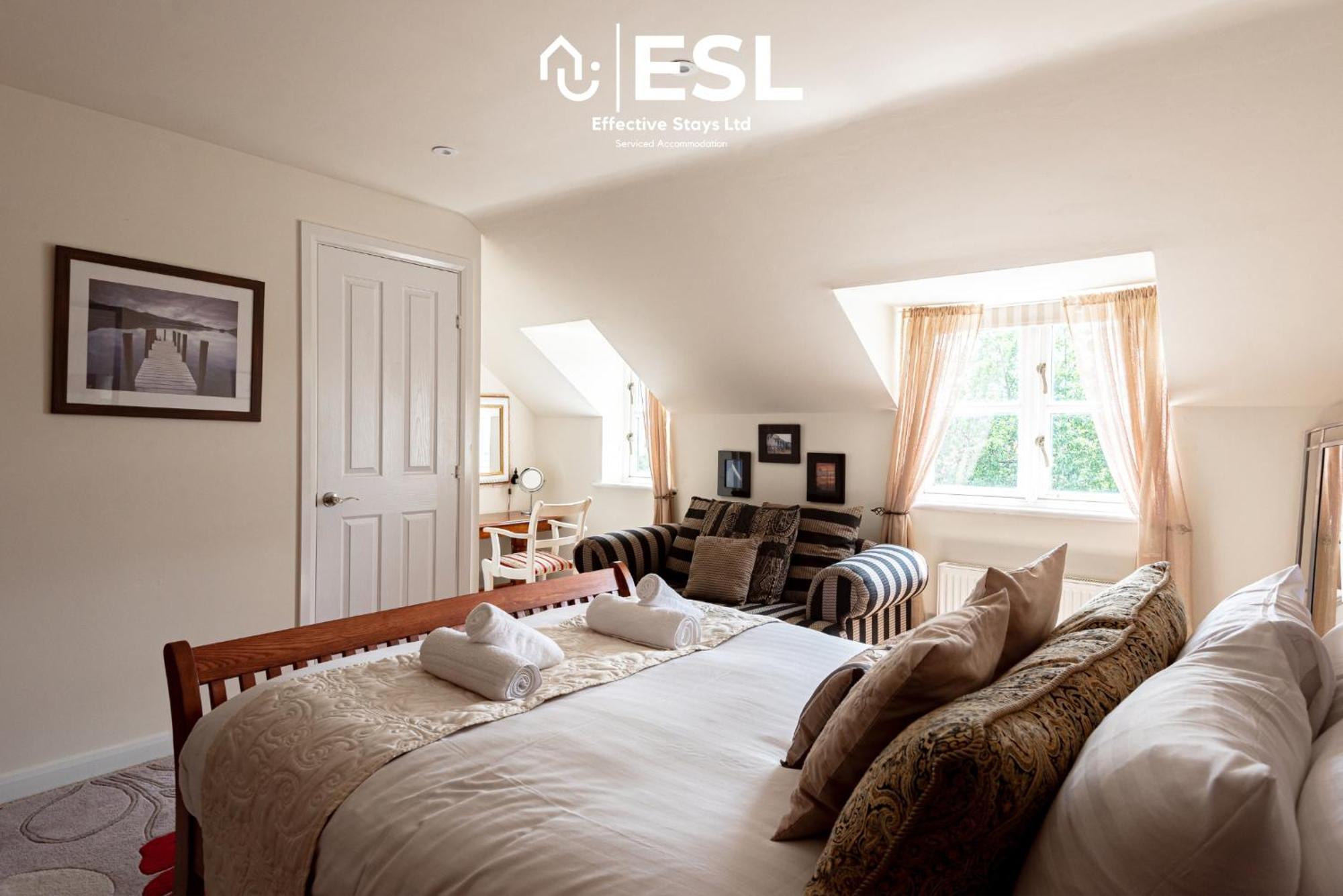 4 Bedroom Townhouse 10Mins Walk From Shrewsbury Town Centre With Parking エクステリア 写真