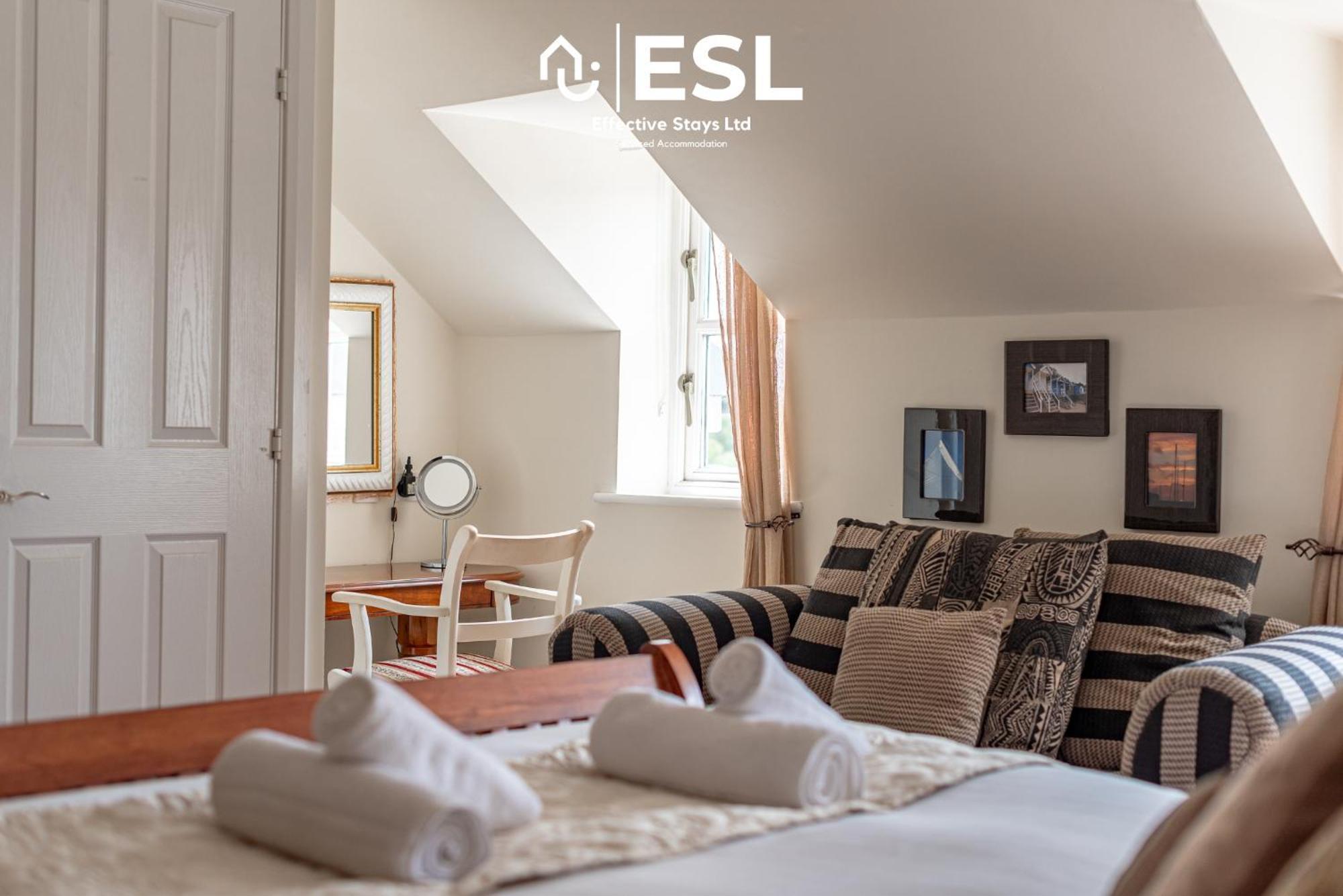 4 Bedroom Townhouse 10Mins Walk From Shrewsbury Town Centre With Parking エクステリア 写真