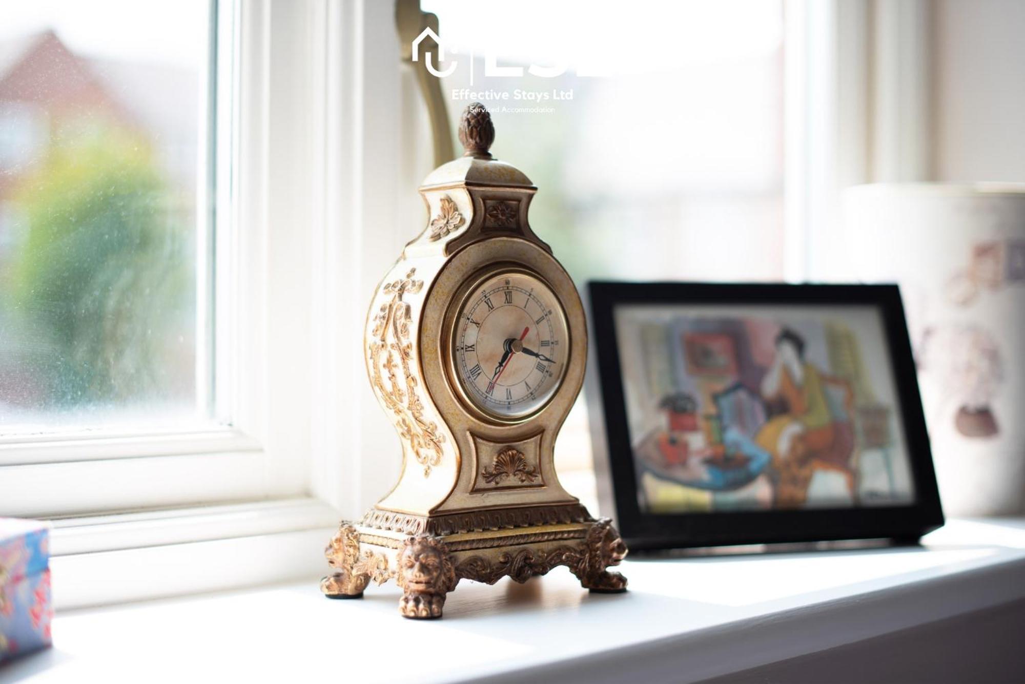 4 Bedroom Townhouse 10Mins Walk From Shrewsbury Town Centre With Parking エクステリア 写真